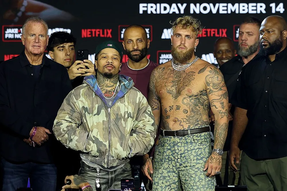 Chính thức hủy trận giao hữu - biểu diễn “El Gallo” Jake Paul vs “Tank” Gervonta Davis- Ảnh 1. Trận Jake Paul vs Tank Davis đã bị hủy bỏ