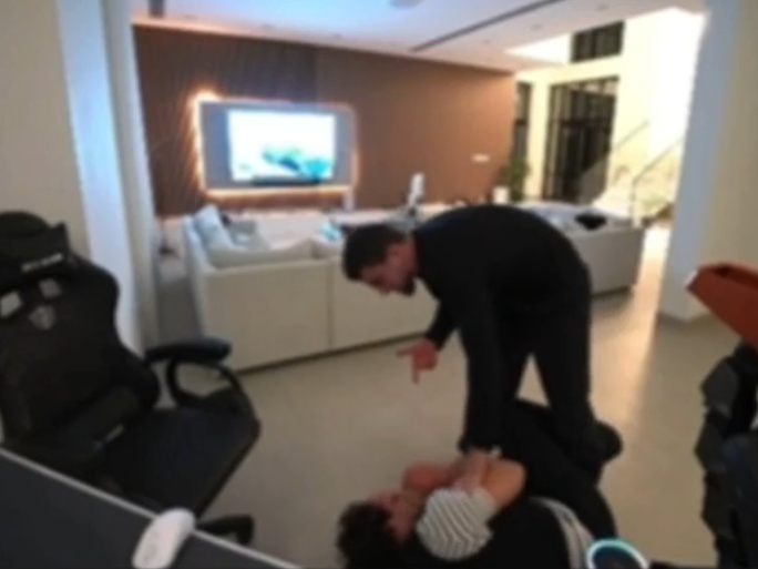 Ý kiến cộng đồng mạng về vụ việc Bình luận bàn tán trên mạng xã hội